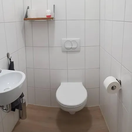 Alte Schule Deifeld 10-12 Personen - Schieferhaus Feriehus Medebach