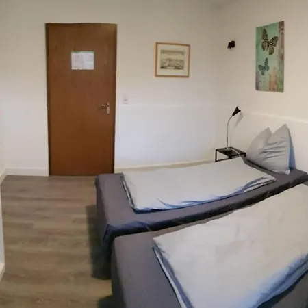 Alte Schule Deifeld 10-12 Personen - Schieferhaus