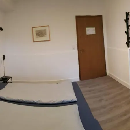 Alte Schule Deifeld 10-12 Personen - Schieferhaus Holiday home Medebach